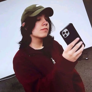 Meet your Posher, Cyndi